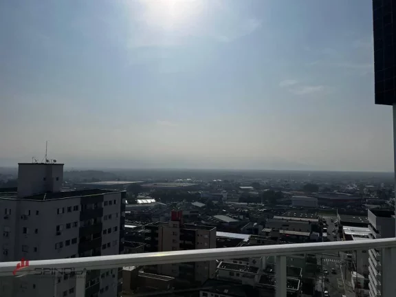 Imagem Apartamento Duplex com 3 dormitórios à venda, 154 m² por R$ 770.000,00 - Vila Guilhermina - Praia Grande/SP