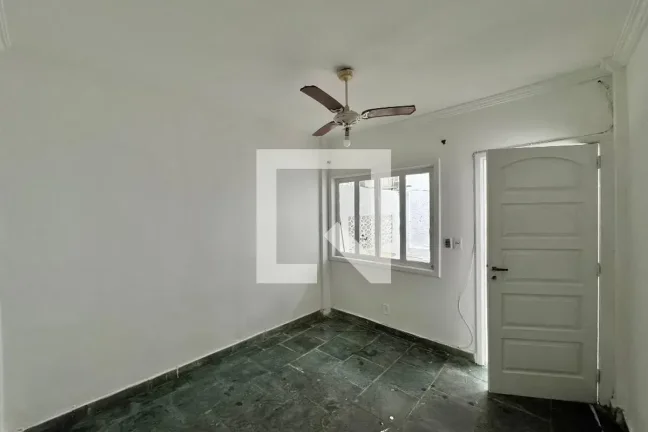 Imagem Casa à Venda - Vargem Pequena, 1 Quarto, 45 m2
