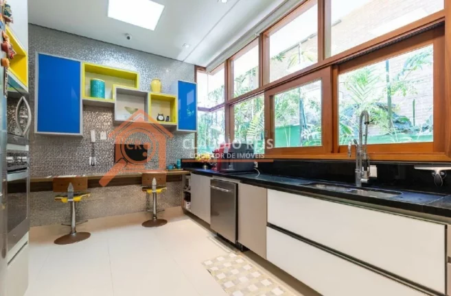 Imagem Casa de Condomínio com 5 Quartos à venda, 650m² - Jardim dos Estados