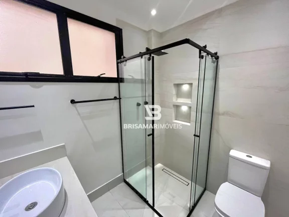Imagem Apartamento à venda, 116 m² por R$ 660.000,00 - Pitangueiras - Guarujá/SP