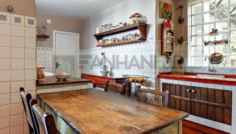 Imagem Casa estilo Farm House para Locação no Jardim Paulista - São Paulo-SP: 3 Quartos, 1 Suíte, 4 Salas, 4 Banheiros, 2 Vagas, 223m².