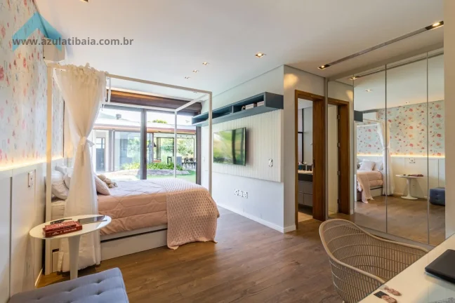 Imagem Casa Térrea de Luxo no Flamboyant  Vista Pedra Grande