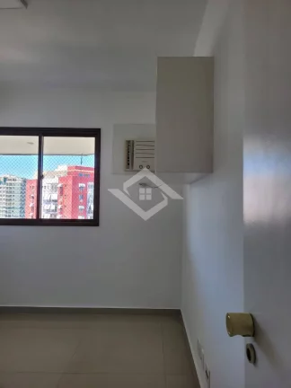 Imagem Apartamento de 3 Quartos para Venda na Barra da Tijuca com 120 m²