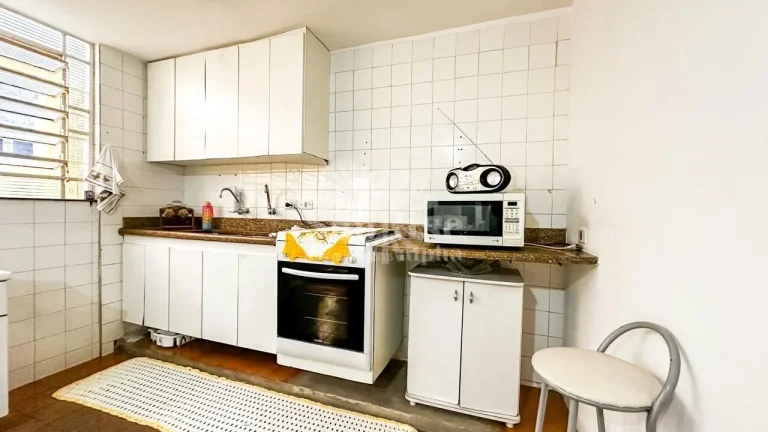 Imagem Casa à Venda - 180 m² AC - 125 m² Terreno - 3 quartos R$650.000 - R. Jacaratinga Campo Limpo