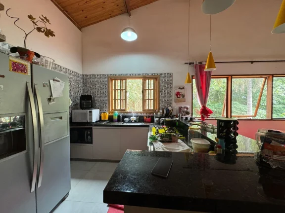 Imagem Chácara para Venda em Ibiúna, Campo Verde, 6 dormitórios, 2 suítes, 5 banheiros, 8 vagas