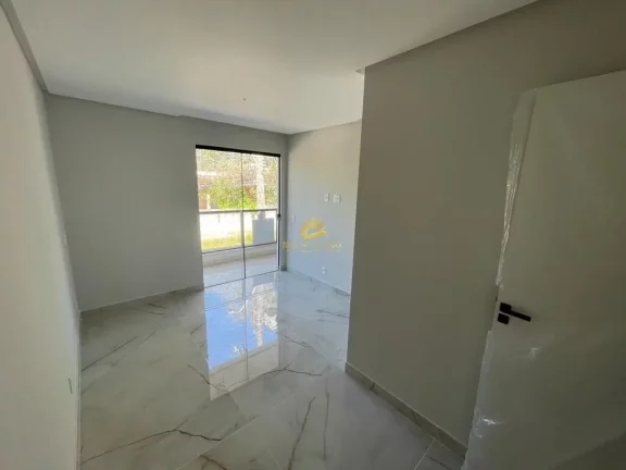 Imagem Excelente oportunidade de adquirir uma belíssima casa geminada no bairro Santa Mônica, em Guarapar...