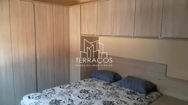 Imagem CASA AMPLA NA CIDADE DE ATIBAIA PORTEIRA FECHADA - BAIRRO CAMPOS DE ATIBAIA.