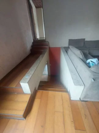 Imagem Casa com 3 dormitórios à venda, 338 m² por R$ 750.000,00 - Vila Júlia - Poá/SP