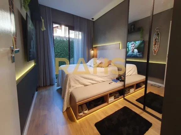 Imagem Descubra a vida luxuosa em um condomínio fechado com este incrível imóvel de 2 andares com 3 quar...