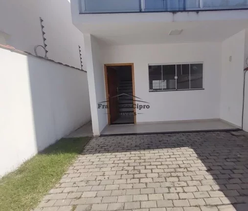 Imagem Casa à venda no bairro Jardim Ícaro - Guaratinguetá/SP