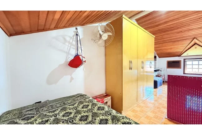 Imagem VNMC 100 Casa 610191037-77 - Casa à venda no bairro Vila Nova - Porto Alegre/RS