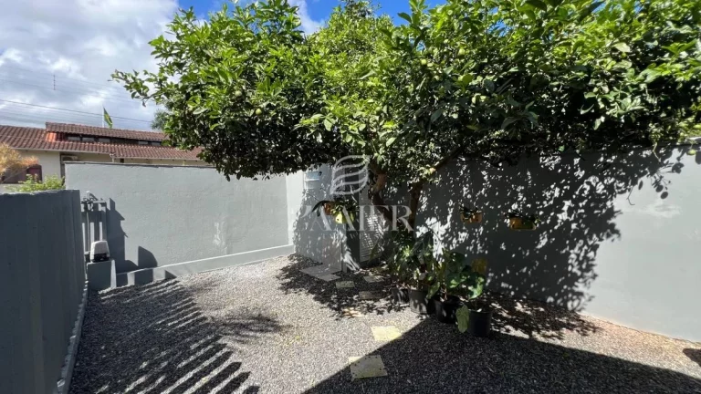 Imagem Casa com 3 quartos, Glória - Joinville