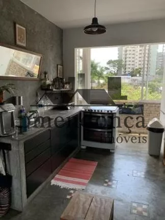 Imagem Apartamento charmoso na Vila Madalena em predinho dos anos 70, todo reformado.