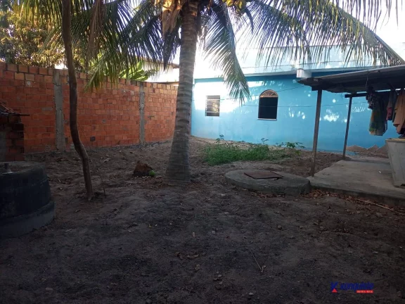 Imagem VENDO CASA DE 3/4 NO TOMBA COM AREA PARA AMPLIAÇÃO