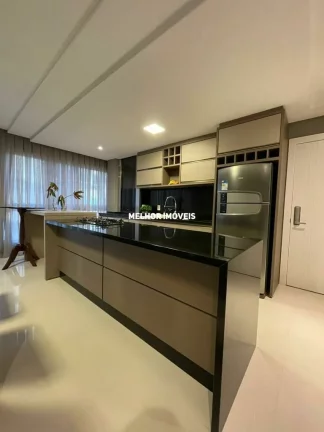 Imagem Apartamento à venda mobiliado, decorado 2º Quadra Mar em Balneário Camboriú