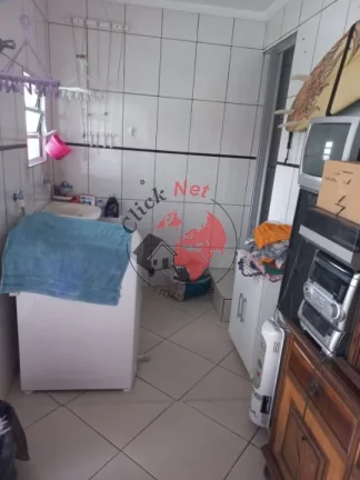 Imagem Cobertura em Prédio Sem, 2 dorms com móveis planejados, sacada, quintal com churras , 2 vagas, Bairro Vila Camilópolis, Santo André