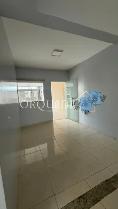 Imagem Imperdível oportunidade: Casa à venda em Rio Verde-GO, Residencial Solar dos Ataídes 2ª Etapa, 3 quartos, 1 suíte, 2 vagas, 112m².
