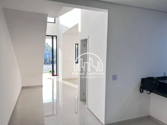 Imagem Casa de Alto Padrão - 152m² com 3 Quartos sendo 1 Suíte Master e Energia Fotovoltaica