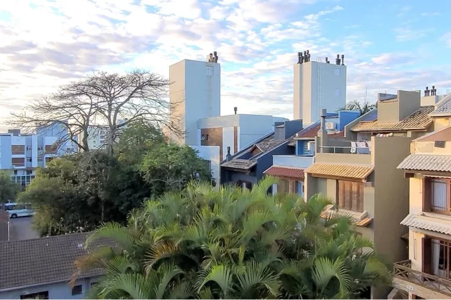 Imagem Imóvel com 3 Quartos à Venda,  em Tristeza - Porto Alegre