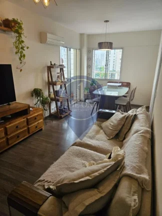 Imagem Imperdível apartamento à venda na Lapa, São Paulo-SP: 2 quartos, 2 salas, 1 banheiro, 1 vaga de garagem, 78,00 m² de área.