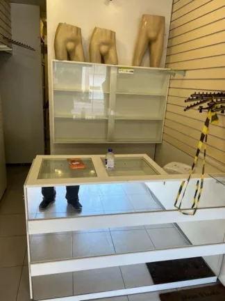 Imagem Loja Comercial em Macaé - RJ, Centro