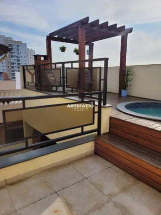 Imagem Casa com piscina bem localizada