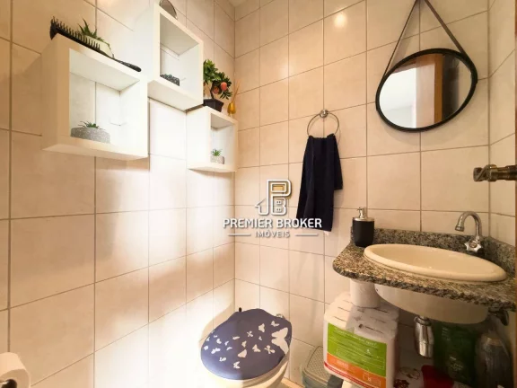 Imagem Apartamento à venda, 54 m² por R$ 299.000,00 - Ermitage - Teresópolis/RJ