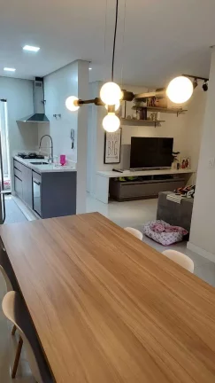 Imagem Apartamento com 2 dormitórios sendo 1 suíte e 2 vagas de garagem no bairro São Judas em Itajaí - SC