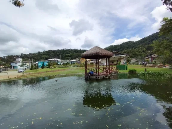 Imagem Terreno em Condomínio para Venda em Teresópolis / RJ no bairro Vargem Grande