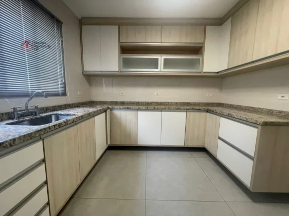 Imagem SOBRADO COM 3 DORMITÓRIOS, SENDO 3 SUÍTES, EM CONDOMÍNIO FECHADO NA VILA EMA. 161 METROS, 3 VAGAS DE GARAGEM.