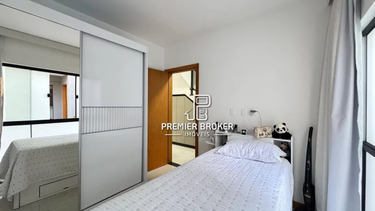 Imagem Casa com 3 dormitórios à venda, 143 m² por R$ 880.000,00 - Alto - Teresópolis/RJ