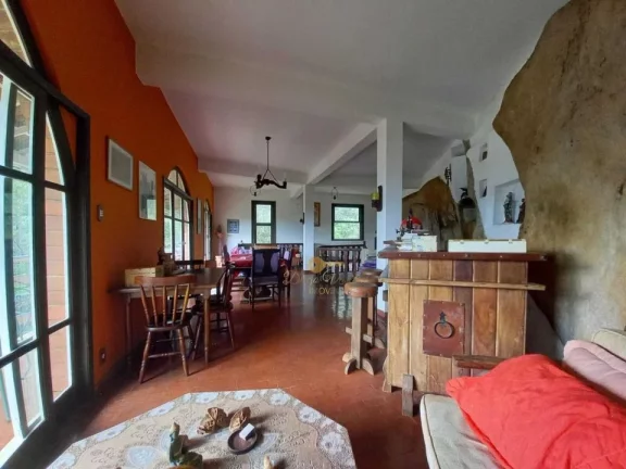 Imagem Casa para Venda em Teresópolis / RJ no bairro Cascata dos Amores