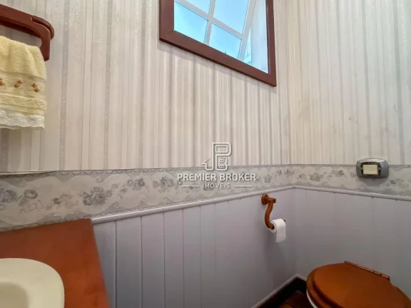 Imagem Casa à venda, 350 m² por R$ 1.495.000,00 - Albuquerque - Teresópolis/RJ