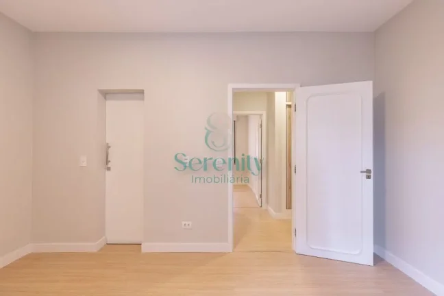 Imagem Apartamento à venda no Edifício Dom João VI - R$765.000,00 - 3 dormitórios - 3 suítes - 2 vagas - 147m² - Centro - Londrina/PR