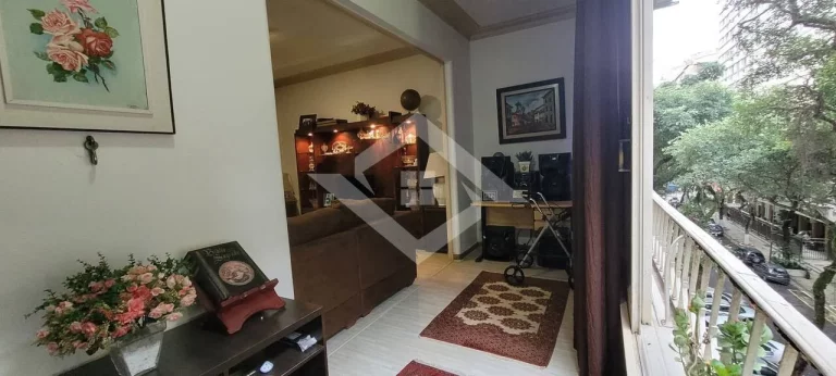 Imagem Apartamento de 4 Quartos para Venda em Copacabana com 200 m²