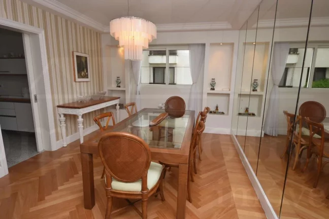Imagem Excelente apartamento de alto padrão com 292 m² bem distribuídos, decorado de forma clean e harmo...