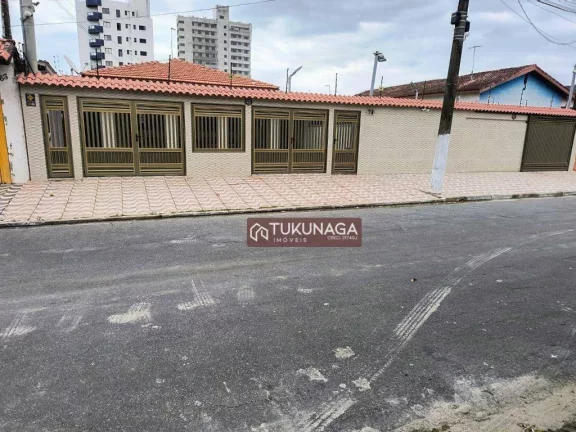 Imagem Casa com 3 dormitórios à venda, 540 m² por R$ 1.499.990 - Solemar - Praia Grande/SP