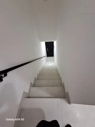 Imagem Sobrado em Condomínio 2 dormitórios sendo 2 suites no Boqueirão