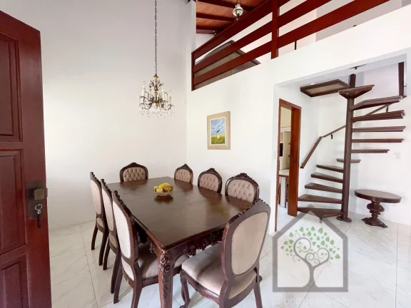 Imagem Casa em Condomínio fechado alto padrão em Sambaqui