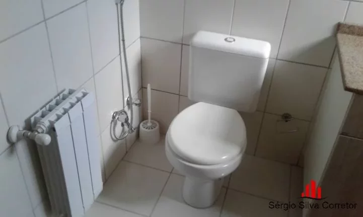 Imagem Casa em Condomínio Fechado para Venda, com 05 quartos em Vila Inglesa.