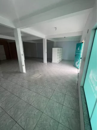 Imagem Sala Comercial para locação anual no Bairro Pinguirito em Garopaba-SC! Excelente Localização!
