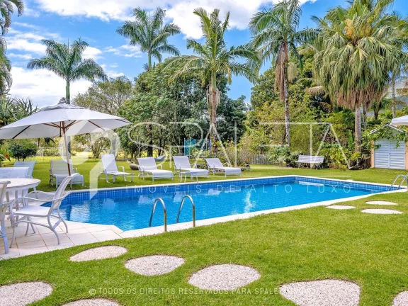 Imagem Casa de praia excepcional à venda no condomínio Costa Verde em Caraguatatuba