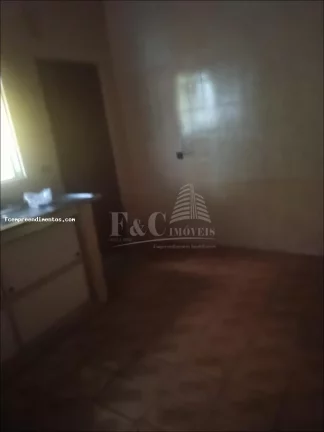Imagem Casa para Venda em Limeira, Jardim Gustavo Picinini, 3 dormitórios, 1 banheiro, 2 vagas