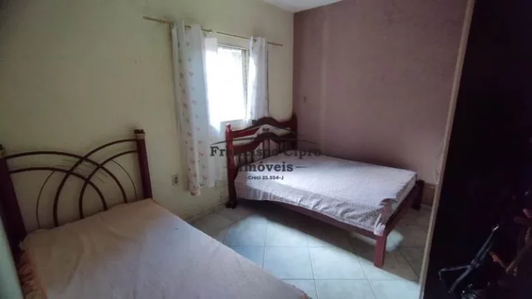 Imagem Casa à venda no bairro Parque Santa Clara - Guaratinguetá/SP
