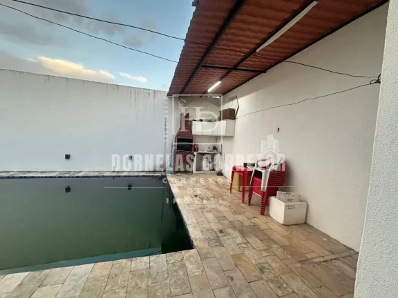 Imagem Casa com Qualidade de Alto Padrão pelo Preço de Casa Popular - Oportunidade Única que Você Não Pode Perder!