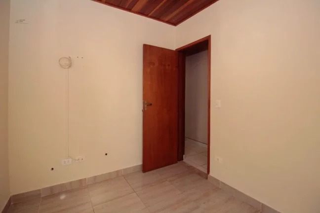 Imagem Casa com 2 dormitórios ( quartos) Butantã ( Rio Pequeno), Cozinha e Área de Serviço espaçosas, 1 vaga de garagem