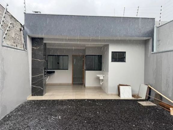 Imagem Alto Padrão para Venda em Maringá, Conjunto Habitacional Requião, 3 dormitórios, 1 suíte, 2 banheiros, 1 vaga