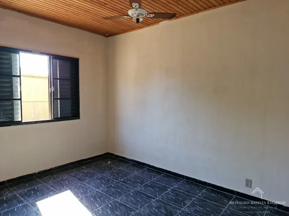 Imagem Oportunidade - casa com amplo terreno no Tijuca II