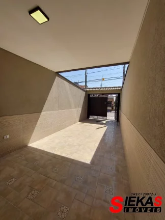 Imagem Imperdível oportunidade: Casa à venda na Vila São Geraldo, São Paulo-SP! 3 quartos, 1 suíte, 1 sala, 2 banheiros, 2 vagas, 108m².