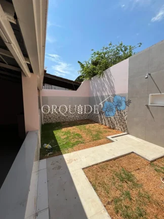 Imagem Casa à venda no bairro Eldorado em Rio Verde-GO: 3 quartos, 1 suíte, 1 sala, 2 banheiros, 4 vagas de garagem, 200m² de área